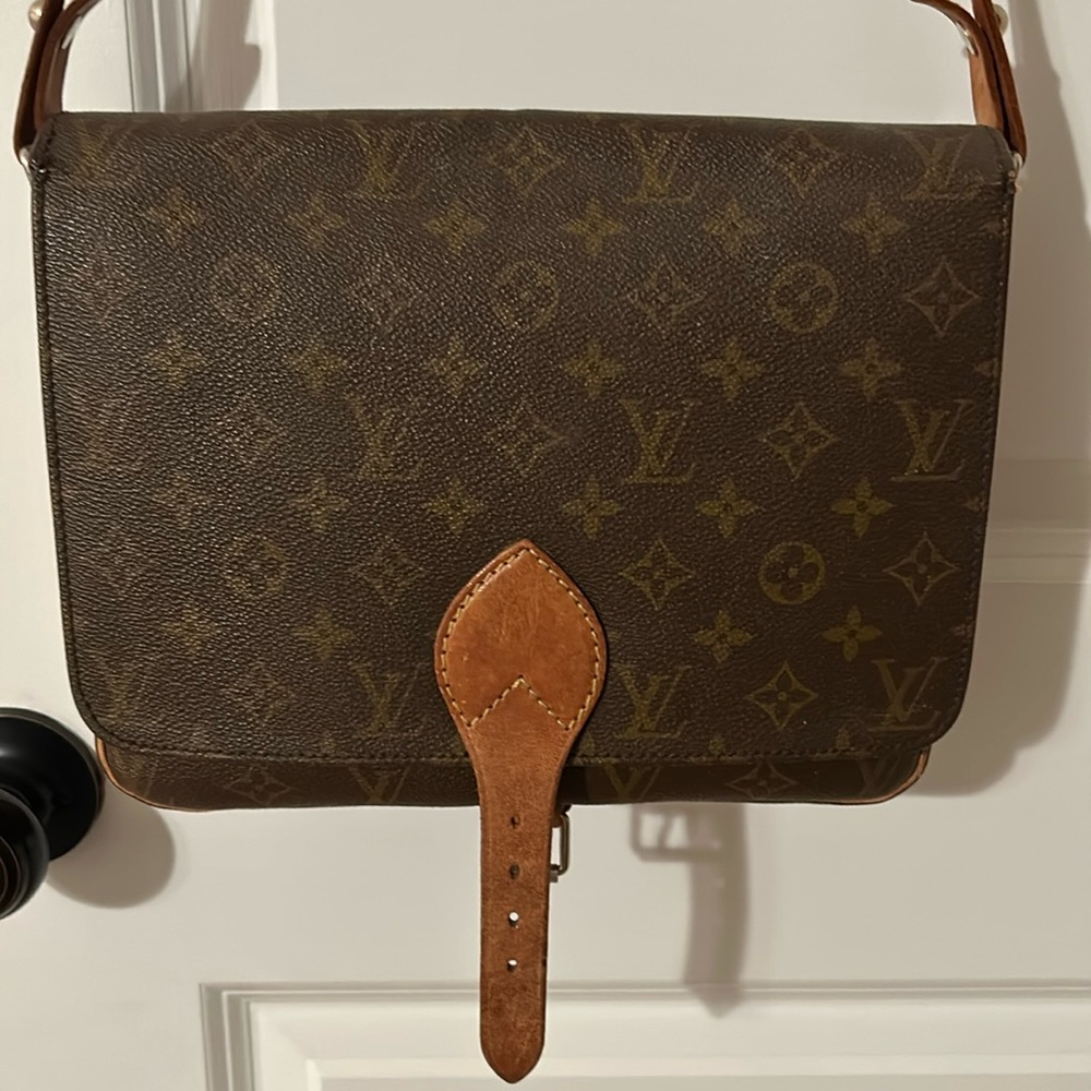 Authentic 1982 Louis Vuitton Cartouchiere MM